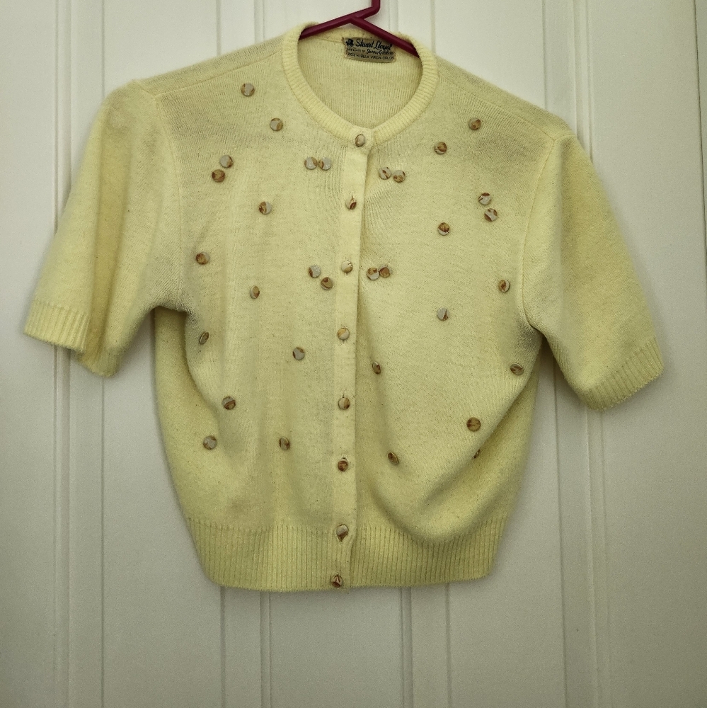 Vintage Yellow Women's Cropped Cardigan with Button Details
